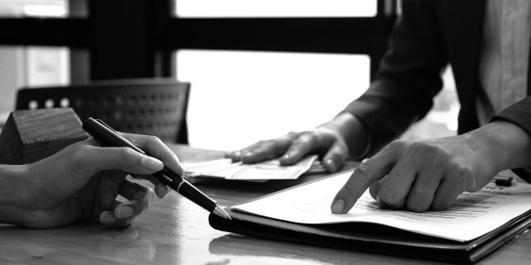 Derecho Inmobiliario / Abogados Inmobiliarios Alcalá de Henares · Resolución de Disputas / Conflictos entre Arrendadores e Inquilinos