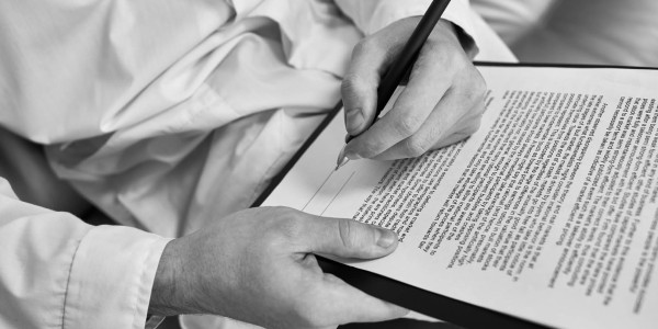 Derecho Mercantil / Abogados Mercantilistas Alcalá de Henares · Redacción y Negociación de Contratos de Franquicia